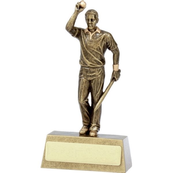 Cricket Hero Bowler 160mm